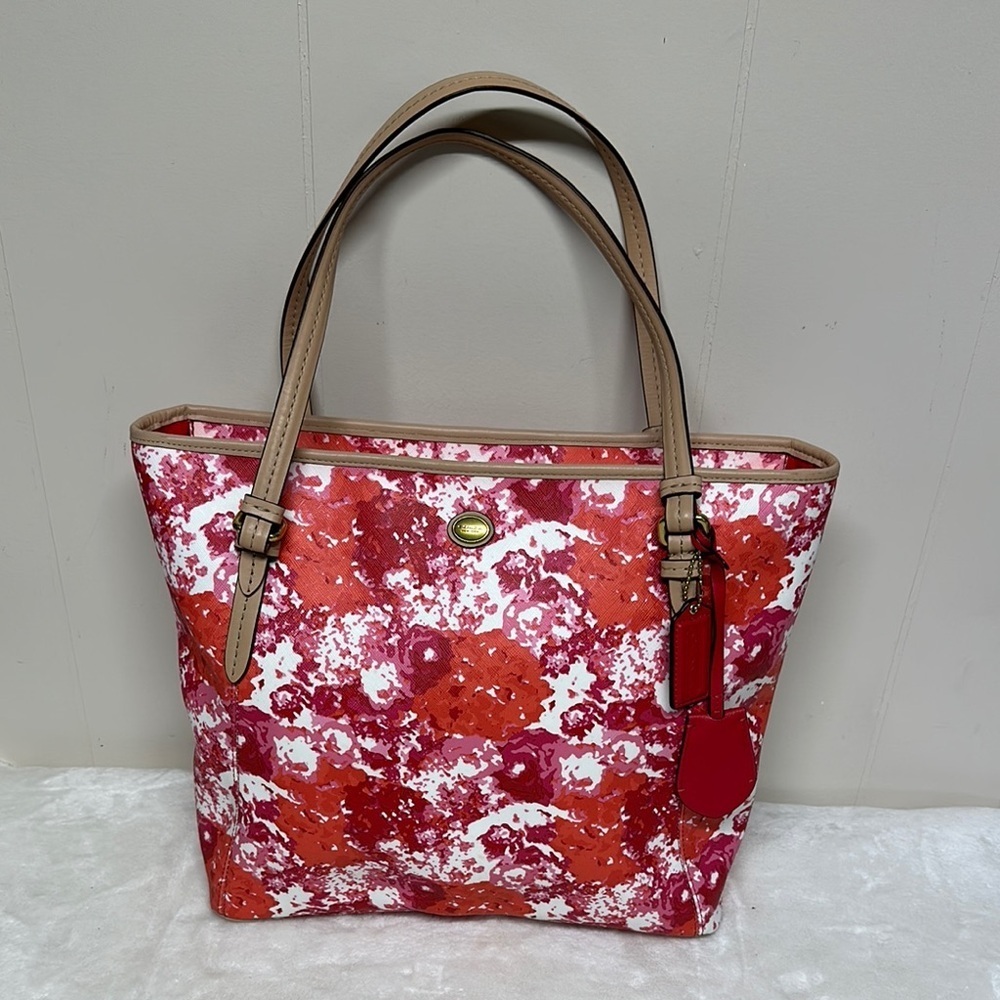 Coach Peyton Floral Print Zip Tote Coated Canvas Large F31342 Never Used